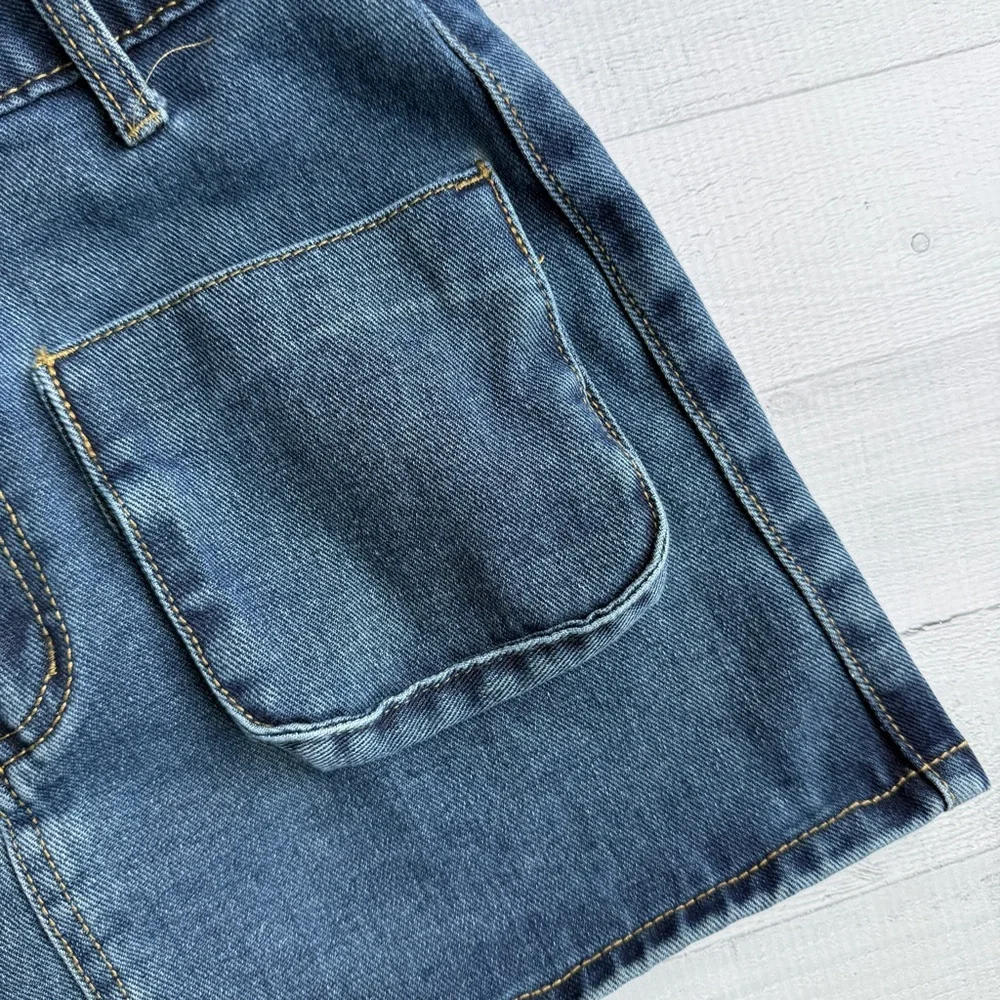 Pretty Little Thing Indigo Vintage Wash Cargo Pocket Front Denim Mini Skirt US 2 - Picture 5 of 11